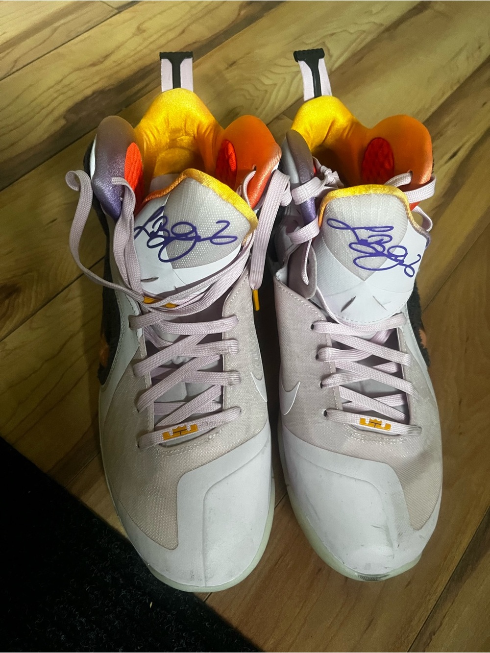 Nike LeBron 9 Low-Top Sneakers in Light Pink & Orange Accents - Picture 3 of 6